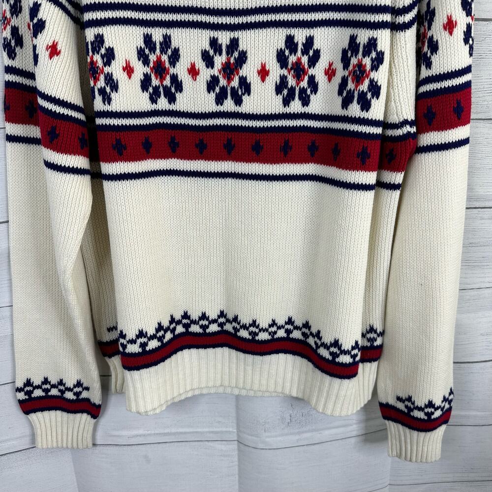 JC Penny Vintage Womens size Large Fair Isle Snowflake Print Knit Sweater - Picture 7 of 9